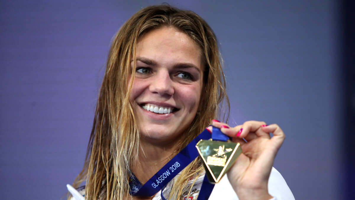 Юлия Ефимова: фотосессии и секреты формы легендарной пловчихи